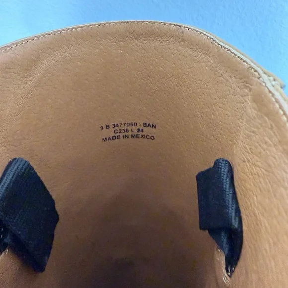 Frye Women's Banana Montana Leather Boots NIB size 9M. - Picture 10 of 12